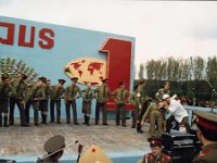 ALBUM 1981 18  1981 május 1.-i  ünnepi felvonulás és műsor - IMI sportpálya
