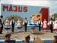 ALBUM 1981 21  1981 május 1.-i  ünnepi felvonulás és műsor - IMI sportpálya